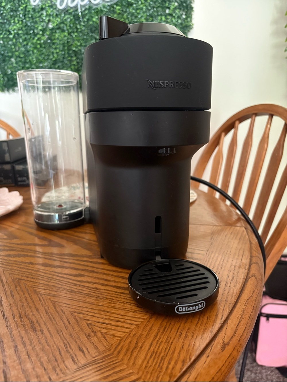 Nespresso De'Longhi Vertuo Espresso Machine And Pods